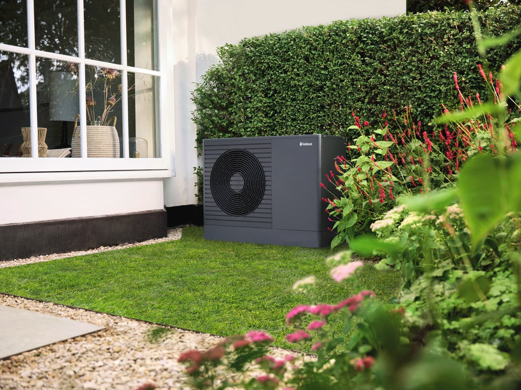 aroTHERM plus