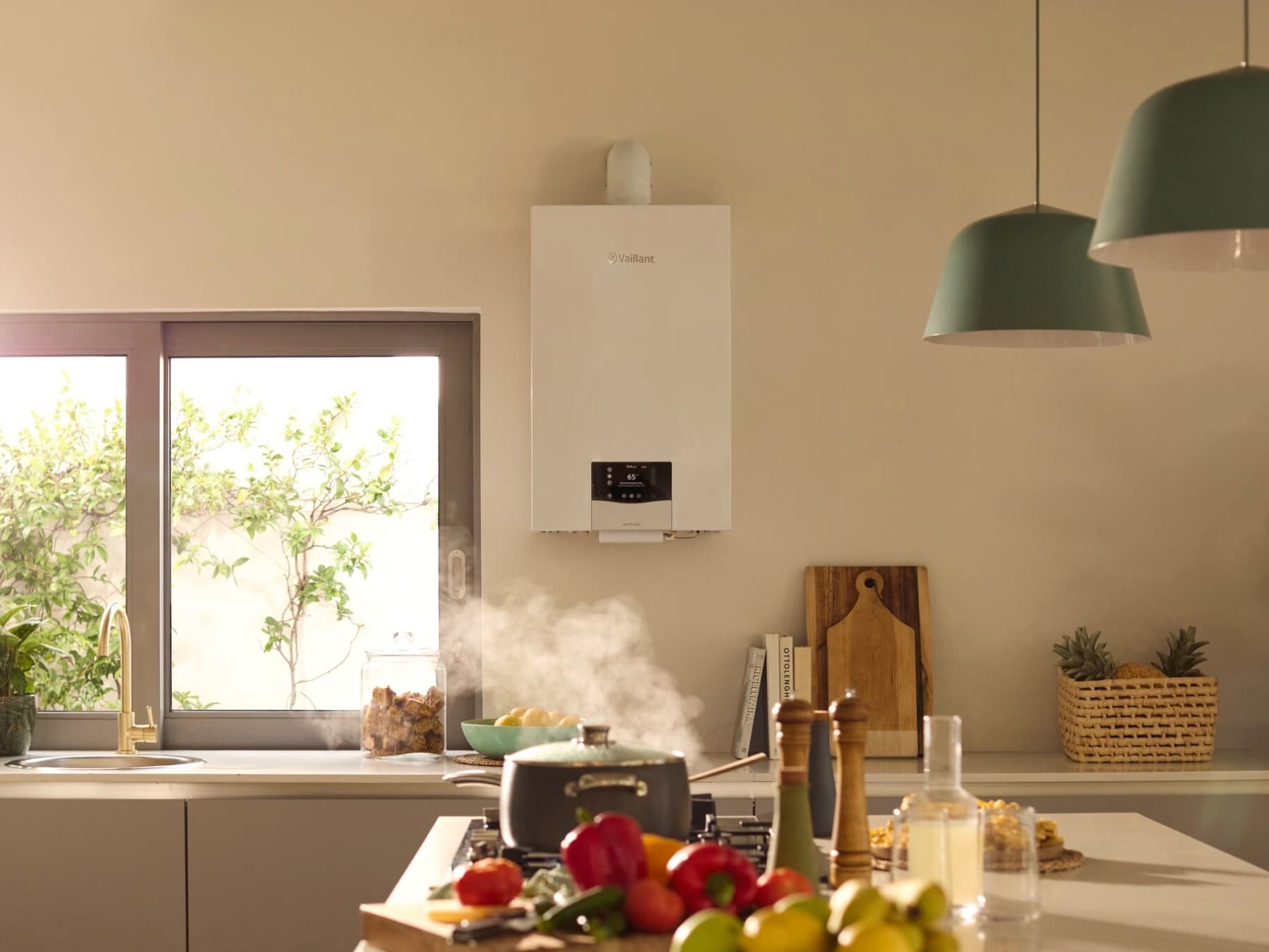 Závěsný plynový kotel ecoTEC plus v kuchyni